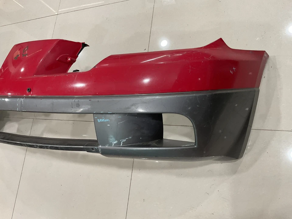 Cubierta de parachoques delantero roja Mitsubishi Outlander 03 04 05 06 CAPA Foto 3 de 4