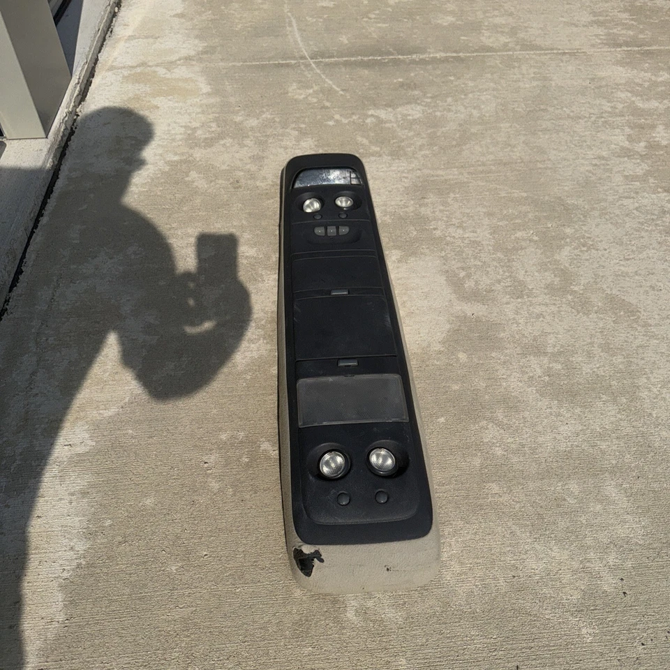 GMC Safari 2000-2005 techo consola de almacenamiento superior luces de mapa Foto 3 de 4