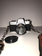 Minolta SRT 200 SLR  ROKKOR-X PF 50mm f/2 Lens