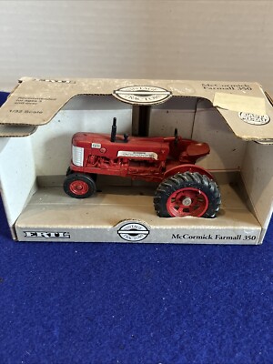 ERTL Vintage Agricultural Tractors McCormick Farmall 350 Red 1:32 Diecast 1992