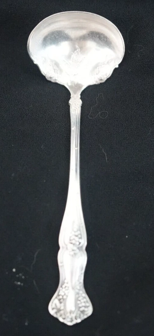 RARE - Rogers Brothers Oyster Ladle with Grape Pattern - 5.5"
