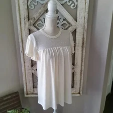 Perfect Peach Women's Flutter Short Sleeve Mesh Dot Textured Flowy Top in Creamy