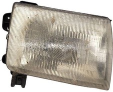 Used Right Headlight Assembly Fits 2000 Nissan Frontier Right Grade A