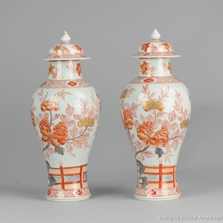 Antique 19C Blood & Milk Red Enamel Birds French /European Samson Porcelain