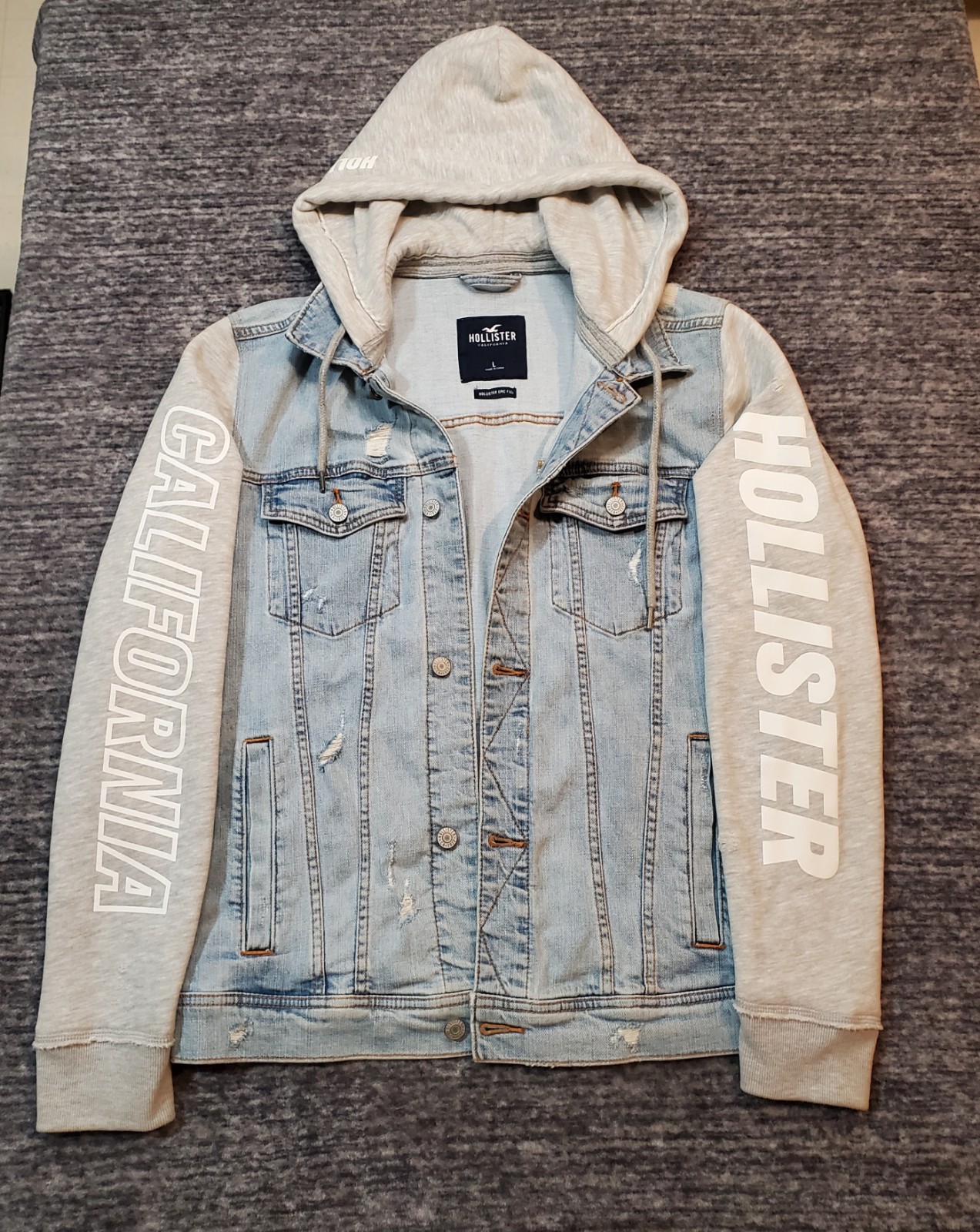 Hollister Epic Flex Large Jean Jacket Distressed Denim Gray 