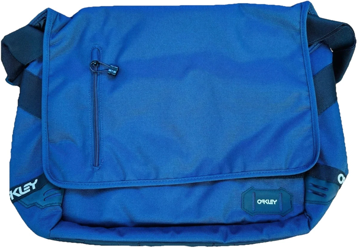 Oakley Men's Nylon Messenger Bags for sale - eBay