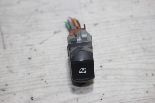 Fensterheberschalter vorne rechts 2808202 Renault Clio III Bj,06