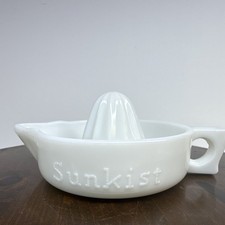 Sunkist Manual Glass Citrus Juicer Reamer, White Vintage/Retro, 8in