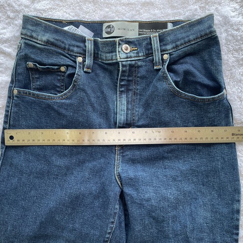 LEVI’S Silvertab Mom Jeans Women’s 29x27 Dark Wash Blue Tapered High Rise Denim - Picture 7 of 11