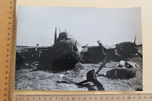 Presse Foto Photo Pressefoto abgeschossenes Flugzeug Fortress 2 US Air Force V) - Bild 1 von 2