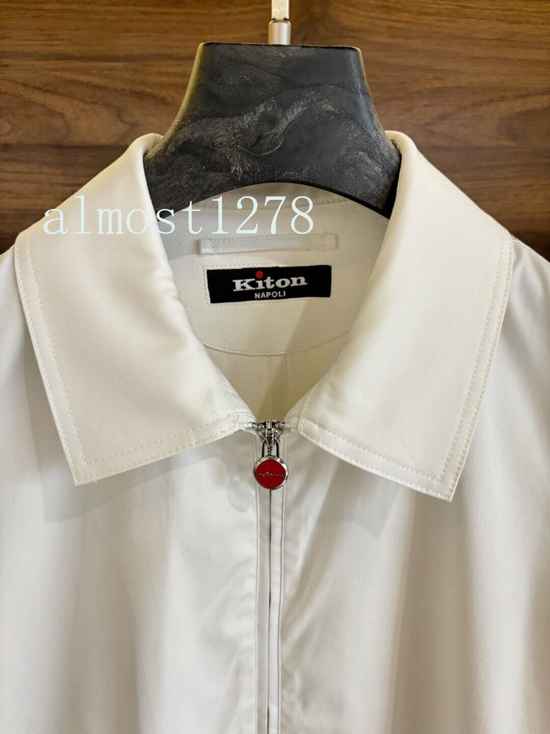 Foto 11 di 32