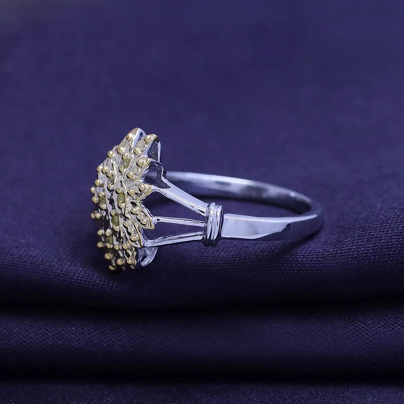 Anillo de boda redondo con racimo de diamantes naturales de plata de ley 925 maciza Foto 3 de 4