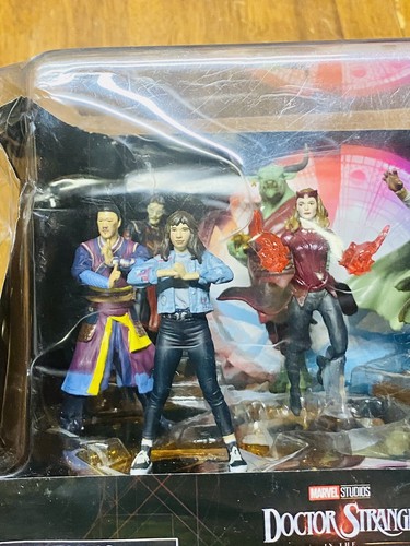NEW SEALED Disney Store Excl. Marvel Dr Strange Multiverse 9 Figures Damaged Box - Picture 3 of 8
