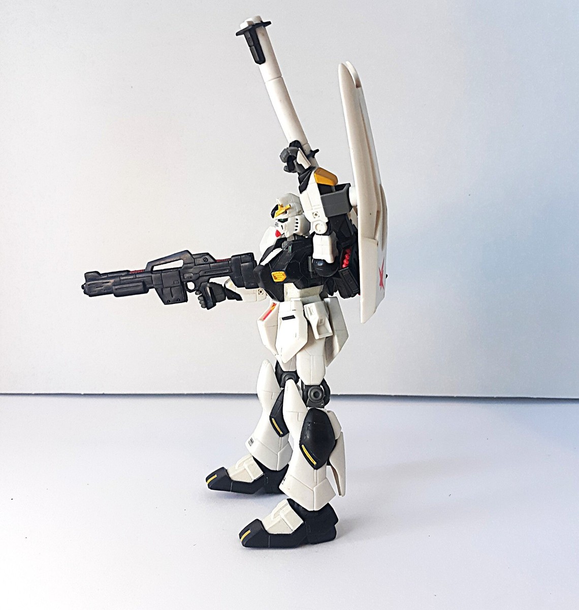 DX MOBILE SUIT IN ACTION RX93 νGUNDAM Amuro Ray's V Nu Gundam + HWS RX-93 Bandai Mobile Suit In