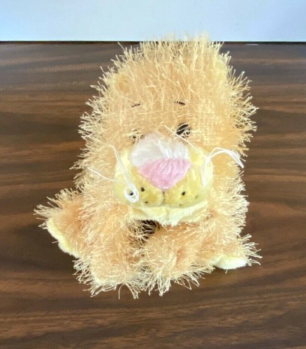  WEBKINZ  LIONESS  FULL SIZE - Picture 1 of 2