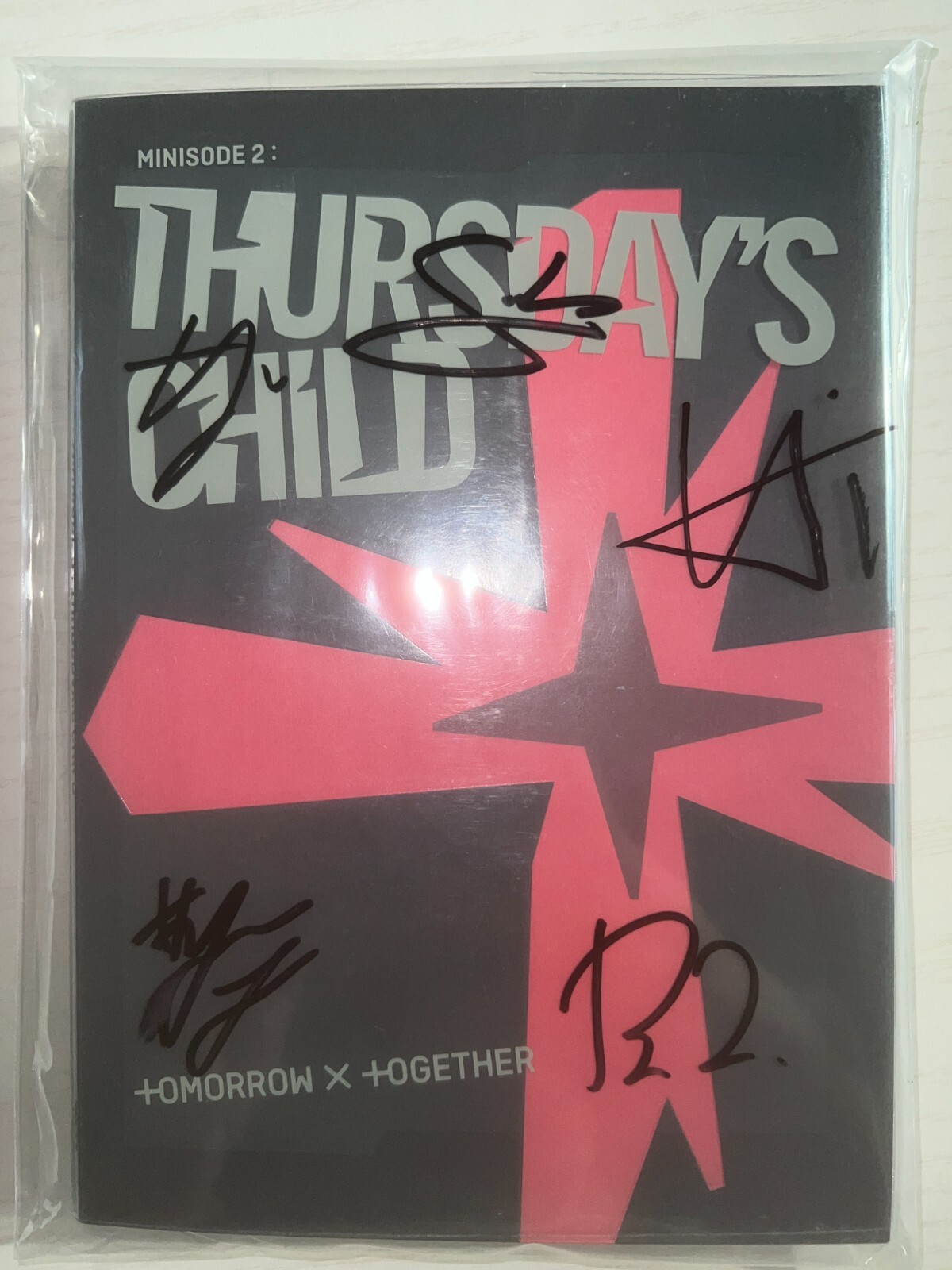 TXTプロモアルバム非売品サイン入りthursday's child TXT プロモ