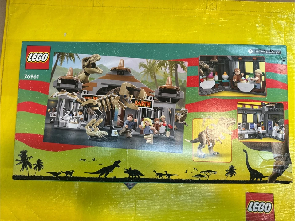 LEGO Jurassic Park Visitor Center: T Rex & Raptor Attack 76961 NEW Free Shipping - Image 2 of 4