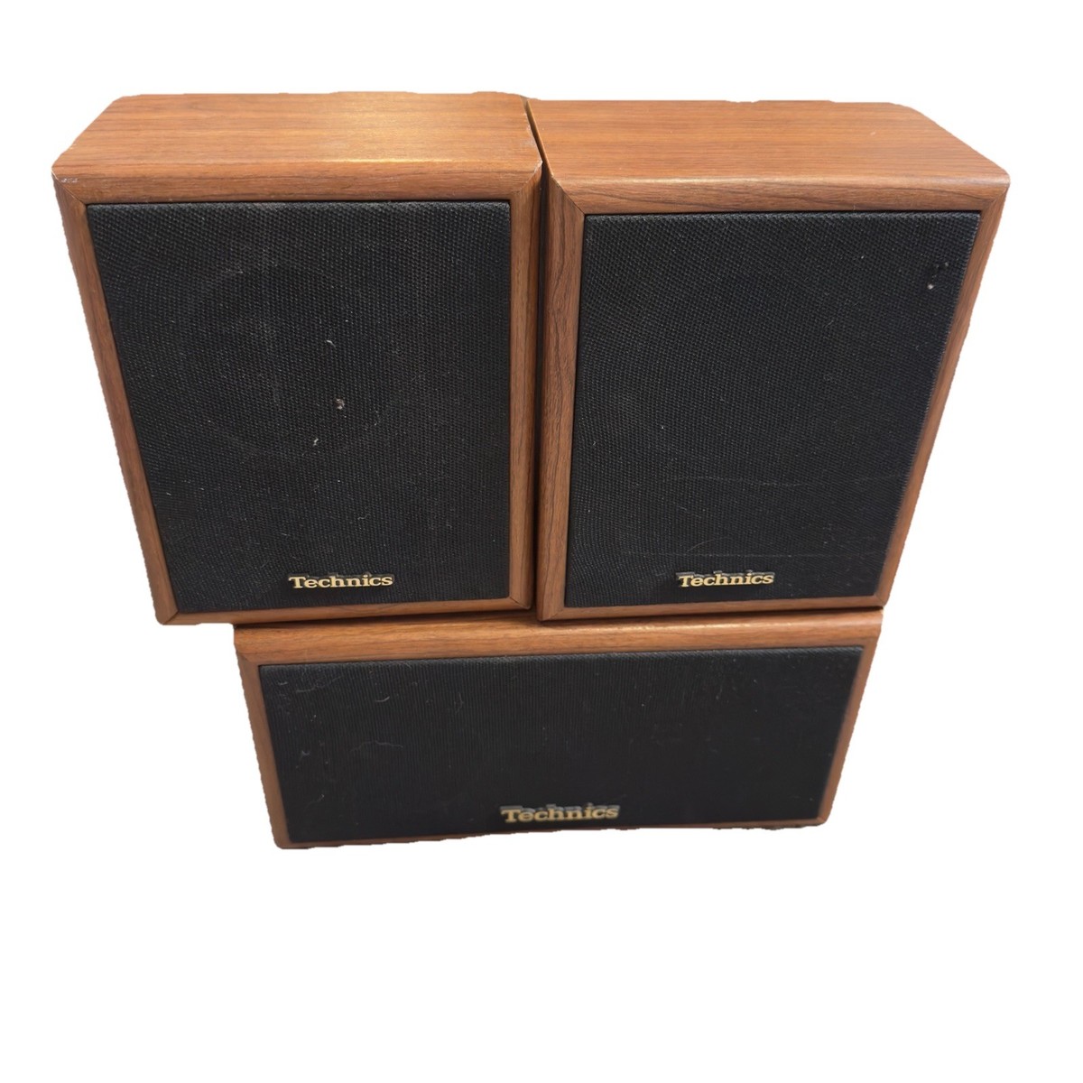 Technics SB-C937 and SB-S937 Simulated Wood Grain Cabinet Speakers