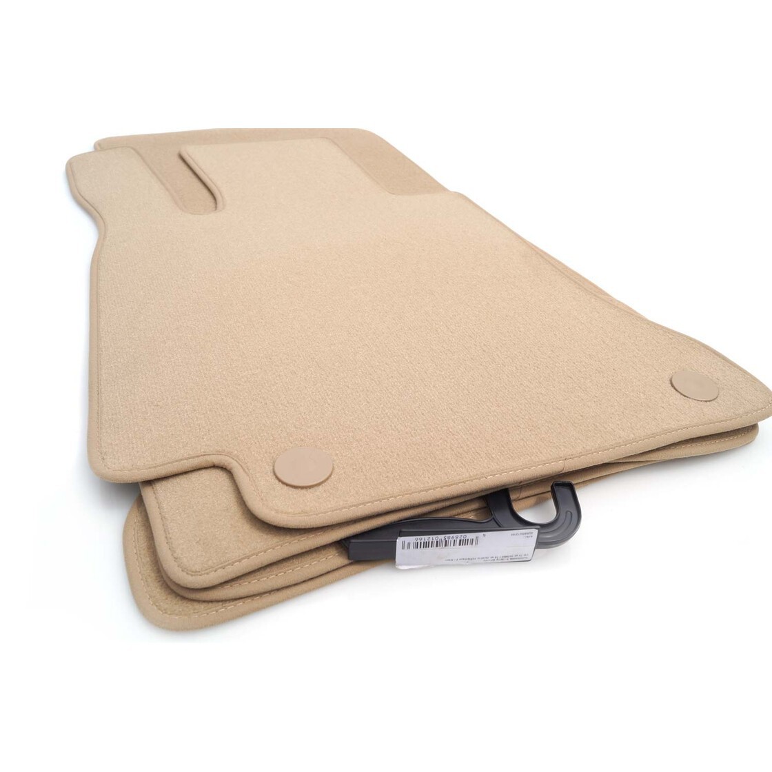 Tapis Mercedes W212 de sol beige en velours pour voyager en Classe E dans un confort absolu