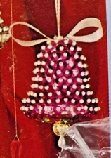 LeeWards MINI SEQUIN BELL Cerise Pink Vtg Sequin Bead Christmas Ornament KIT