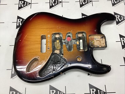 Fender MIM Stratocaster Deluxe Series Electric Guitar Body 3 Tone Sunburst