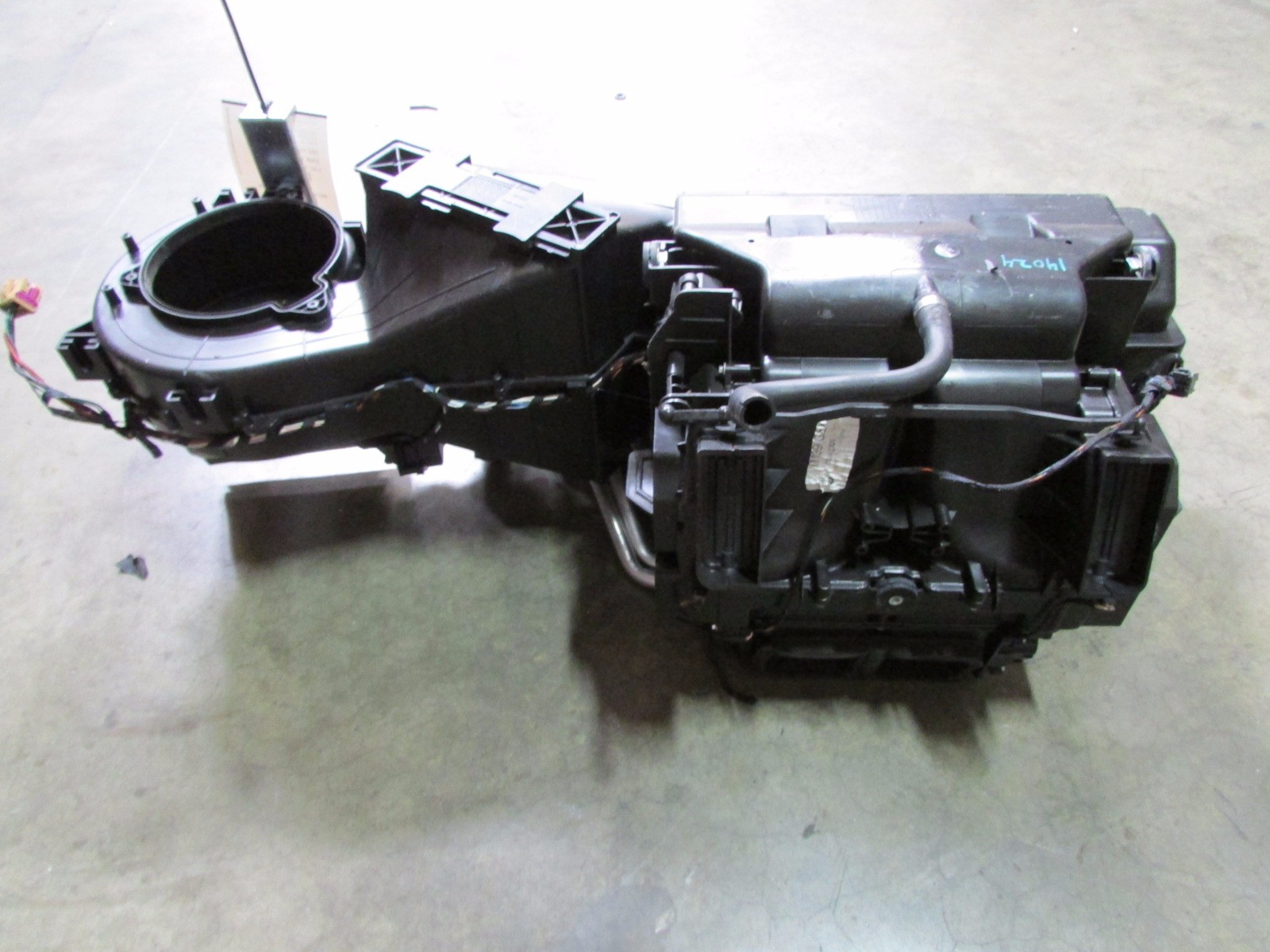 Maserati Quatrroporte, Air Conditioning Evaporator Unit, Used, P/N 68462300