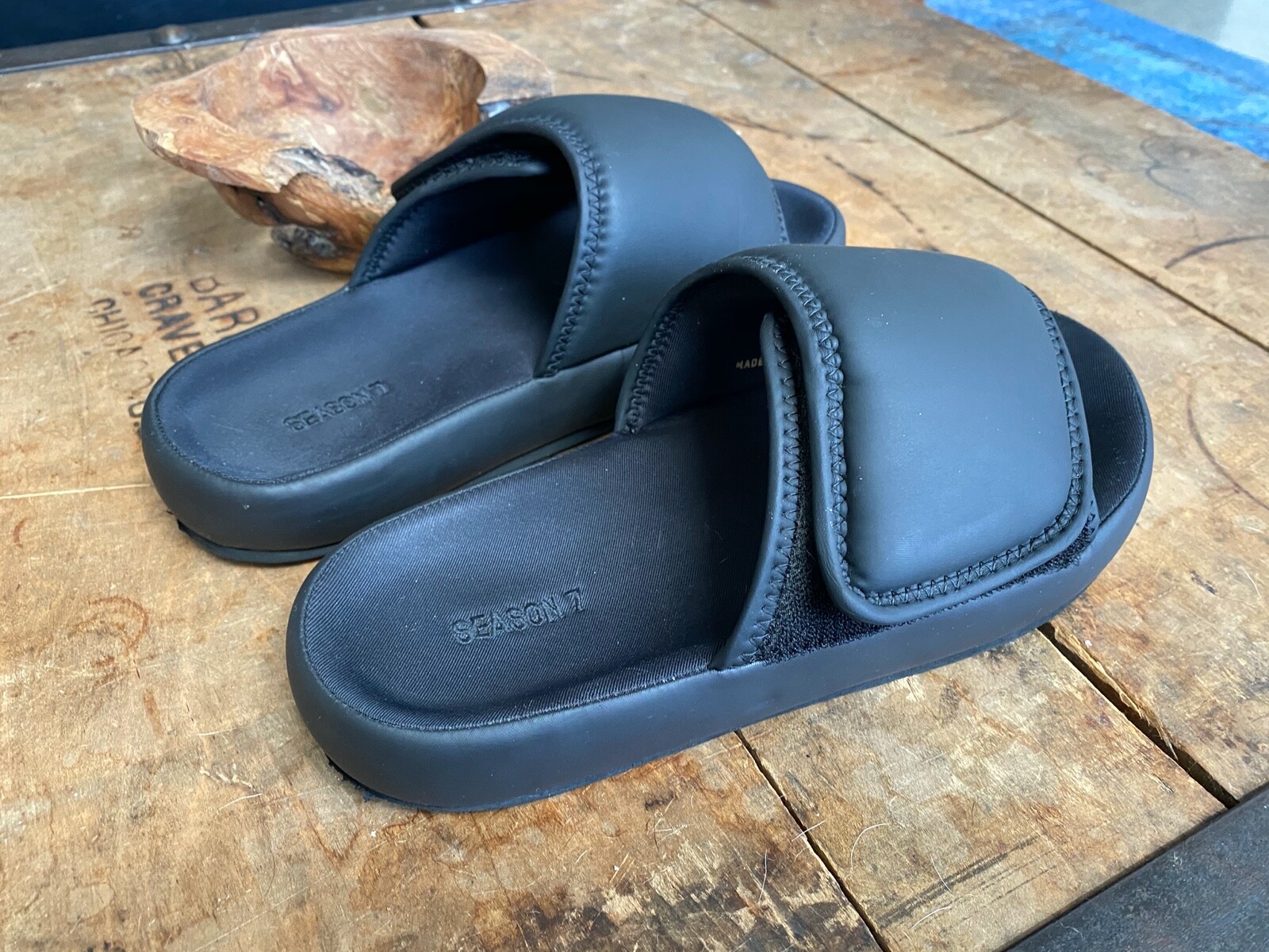yeezy season 7 fleece slide aqua