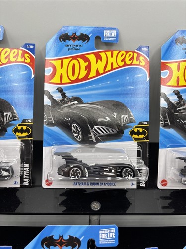 2025 Hot Wheels Batman & Robin Batmobile A Case Mainline Lot Of 6🔥🔥🔥 - Picture 3 of 12