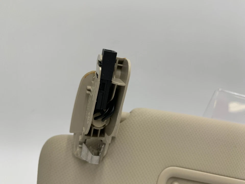 Audi A5 2008-2011 conductor parasol iluminación beige OEM D04B43063 Foto 3 de 4