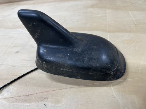 VOLKSWAGEN PASSAT JETTA ROOF SHARK FIN ANTENNA MODULE COVER OEM 2007-2018 - Picture 3 of 8