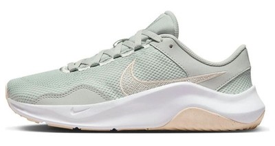 NIKE WOMEN'S LEGEND ESSENTIAL NEXT NATURE ATHLETIC SHOES GREEN SZ 7.5#DM1119-NWT