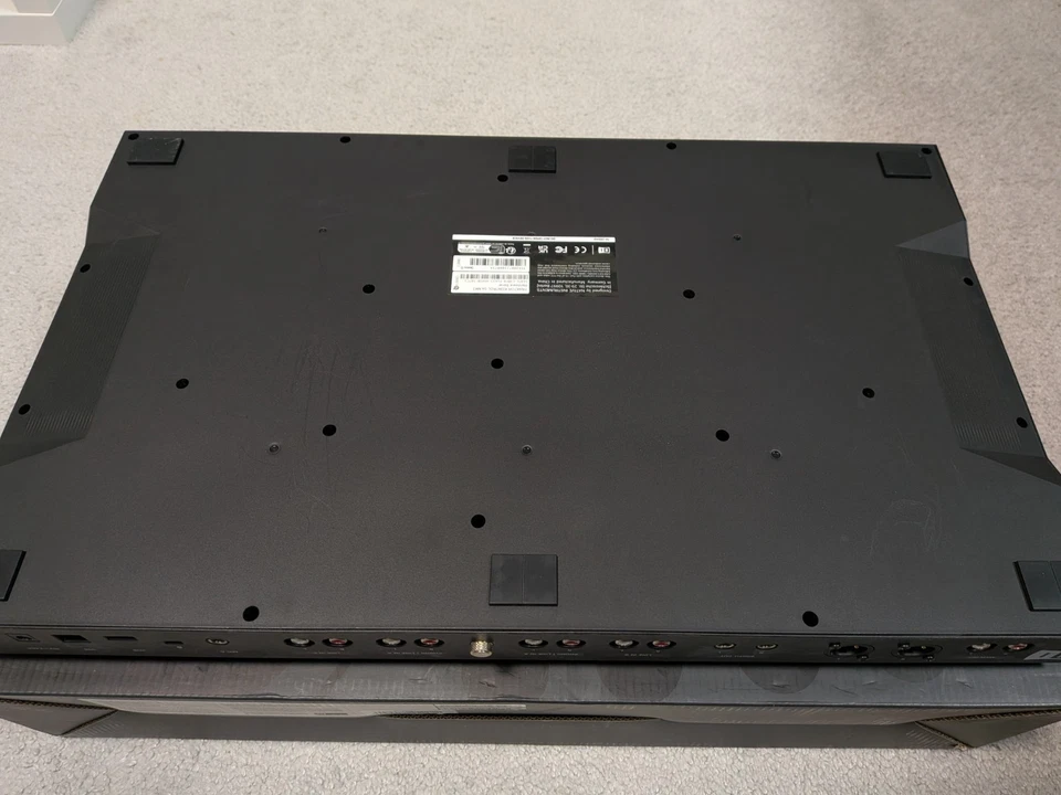 Native Instruments Traktor Kontrol S4 DJ-Controller - Bild 4 von 4