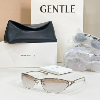 Gentle Monster FUTURA Women's Silver Frame Brown Lens Cat Eye Sunglasses