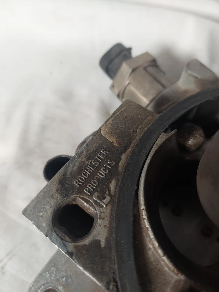 17091042 Chevy carrocería del acelerador TBI Foto 4 de 4