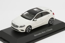 Used Schuco 1/43 Mercedes Benz A Class W176 White A-Class Zirrus