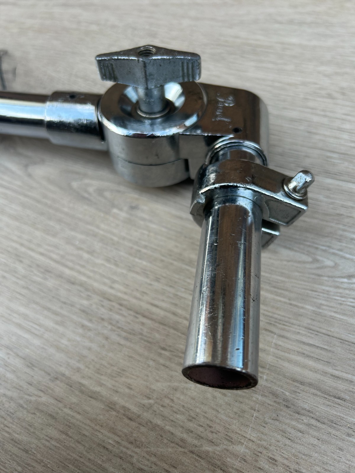 Pearl 22mm Single Tom Holder with Memory Locks photo 4