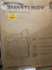 SMARTLINER Custom Fit Floor Mats 2 Row Liner Black 2015-2018 Toyota Hilux Revo