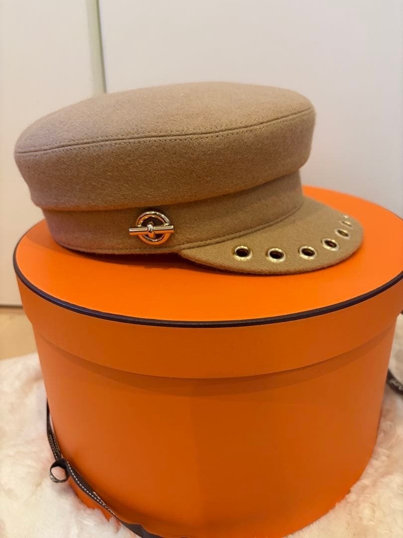 Authentic Hermes Beige Eyelet Casquette Hat Size 57 New w/ Box