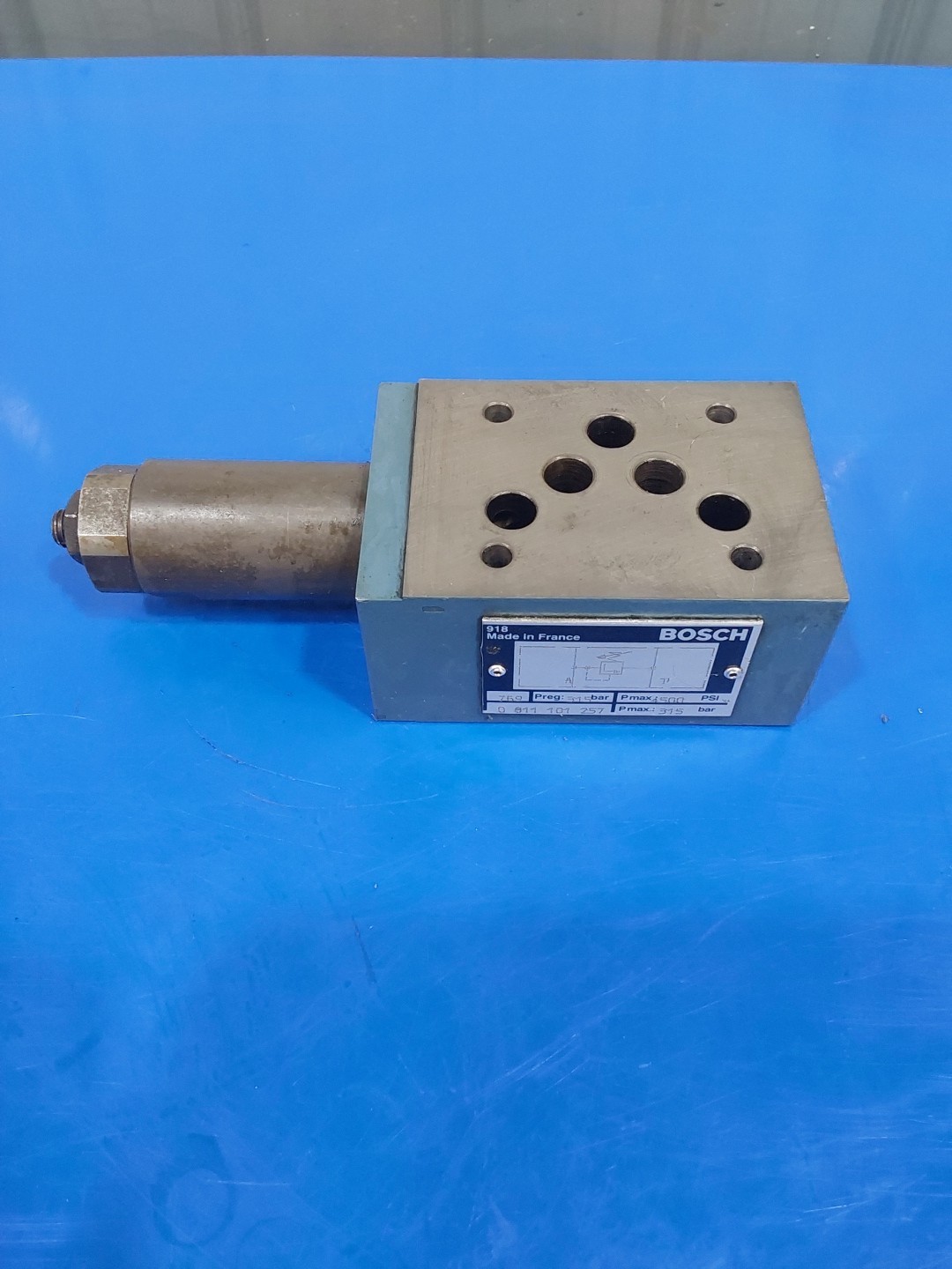 BOSCH Valve 0 811 101 257. 4500psi