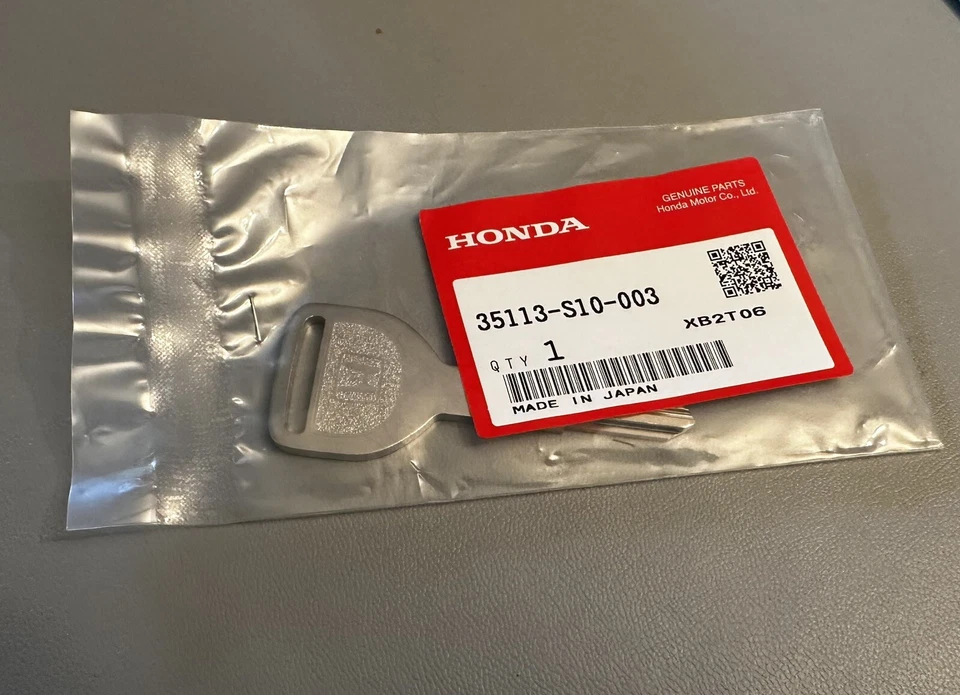 Genuine Honda Key Blank. 35113-S10-003 - Image 1 of 1