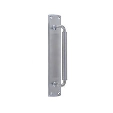Chatsworth Pull Handle On Backplate