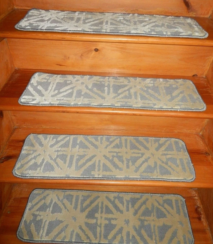 14 = Paso 9" x 30" + 1 aterrizaje 31" x 30" alfombra peldaños escalera 100% lana. Foto 2 de 4