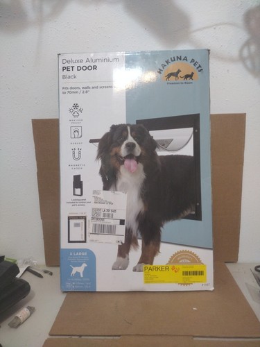 Hakuna Pets Deluxe Aluminum X Large  Pet Door with 2-Way Locking Panel - 第 1/8 張圖片