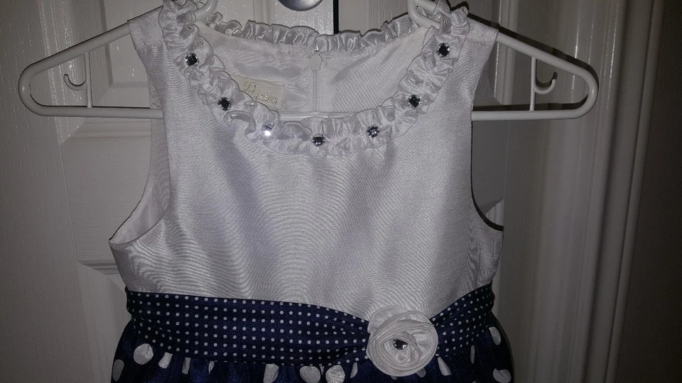 Vestido PRINCESA AMERICANA 6x Azul Marino y Blanco...NUEVO ESTADO usado una vez para fotos. Foto 3 de 3