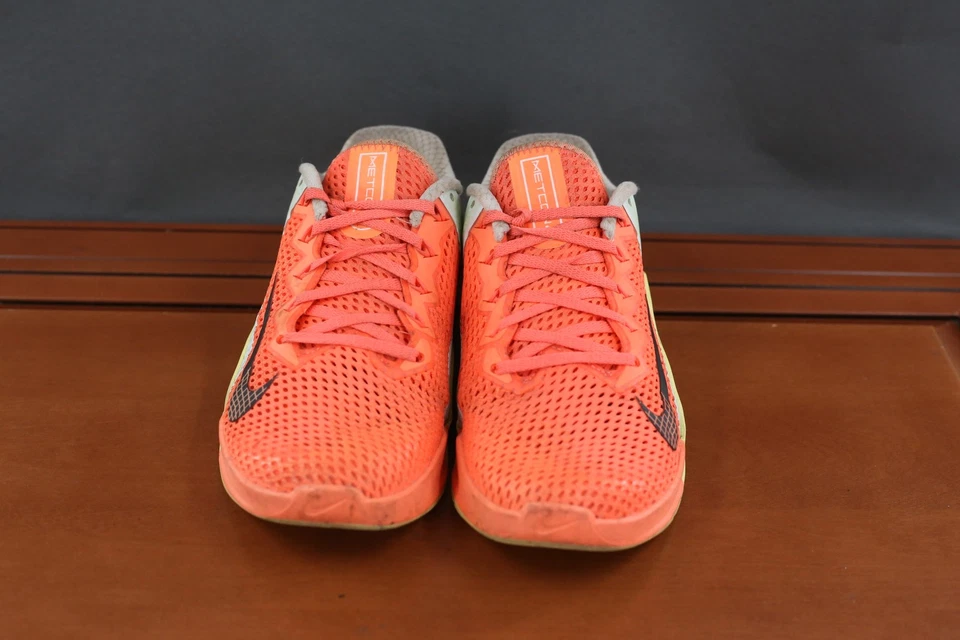 Nike Metcon 4 Zapatos para Mujer Talla 8.5 Naranja Con Cordones Entrenamiento Atlético AQ3160-800 Foto 2 de 4