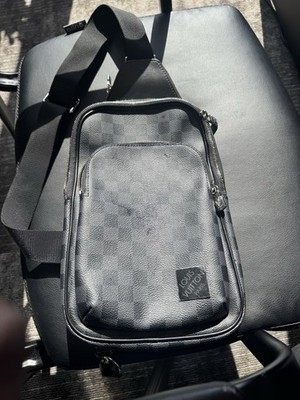 Louis Vuitton Damier Graphite Black/Gray Checkered Crossbody Bag Avenue sling..