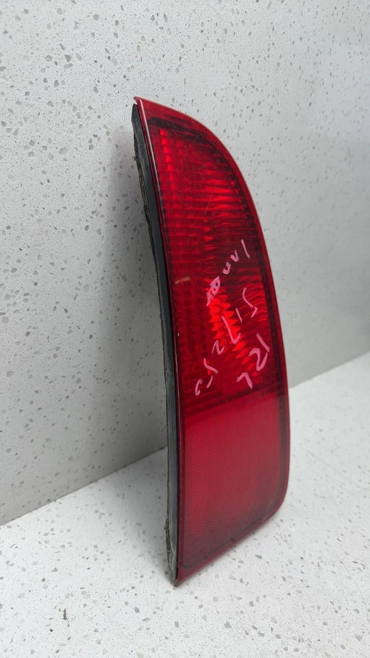 Conjunto de luz trasera izquierda Lincoln Navigator 1998 1999 2000 2001 2002 Foto 2 de 4