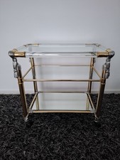 Bar oder Servierwagen im Hollywood-Regency-Stil.