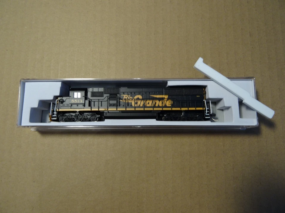 ATLAS N scale SD50, 40 005 190 Denver Rio Grande & Western DCC Sound Ready - Image 3 of 4