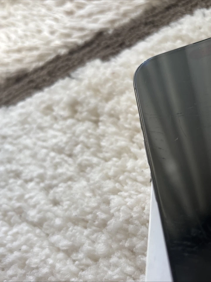 Apple iPhone 15 Pro · 256GB, Foto 4 von 5